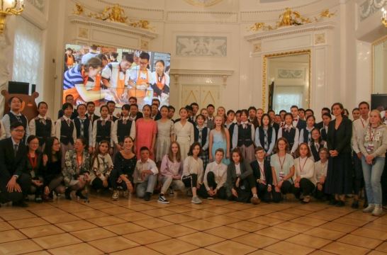 В Санкт-Петербурге прошла церемония закрытия Фестиваля детского творчества России и Китая